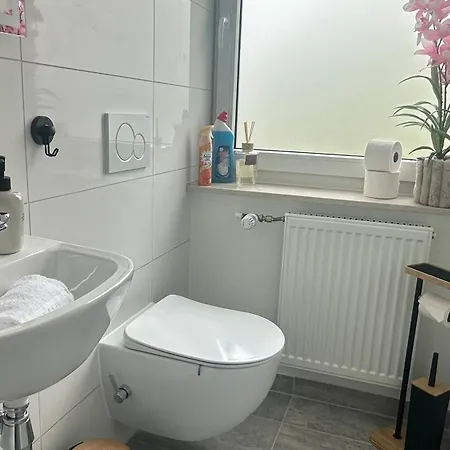 10 Min Von Legoland Entfernter Familienhaus, Sonnige Familienfreundliche, Grosse 100m2, 3 Zimmerwohnung, Whirlpool Im Garten, Netflix, Wlan, Fuers Erste Fruehstueck Gefuellter Kuehlschrank, Wunderschoener Balkon, Privater Parkplatz My Luxury Lejlighed *