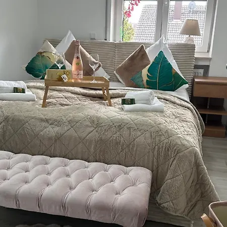 Lejlighed 10 Min Von Legoland Entfernter Familienhaus, Sonnige Familienfreundliche, Grosse 100m2, 3 Zimmerwohnung, Whirlpool Im Garten, Netflix, Wlan, Fuers Erste Fruehstueck Gefuellter Kuehlschrank, Wunderschoener Balkon, Privater Parkplatz My Luxury *
